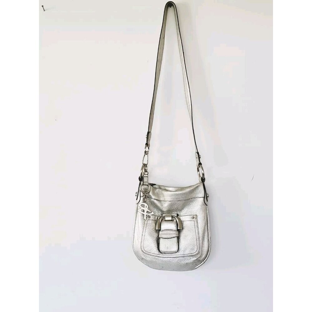 B. MAKOWSKY Women's Pewter Silver Metallic Crossbody Purse Chunky Buckle Y2K